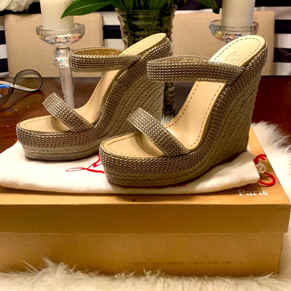 Christian Louboutin Cardena 140 Chain Silver/Rope wedges